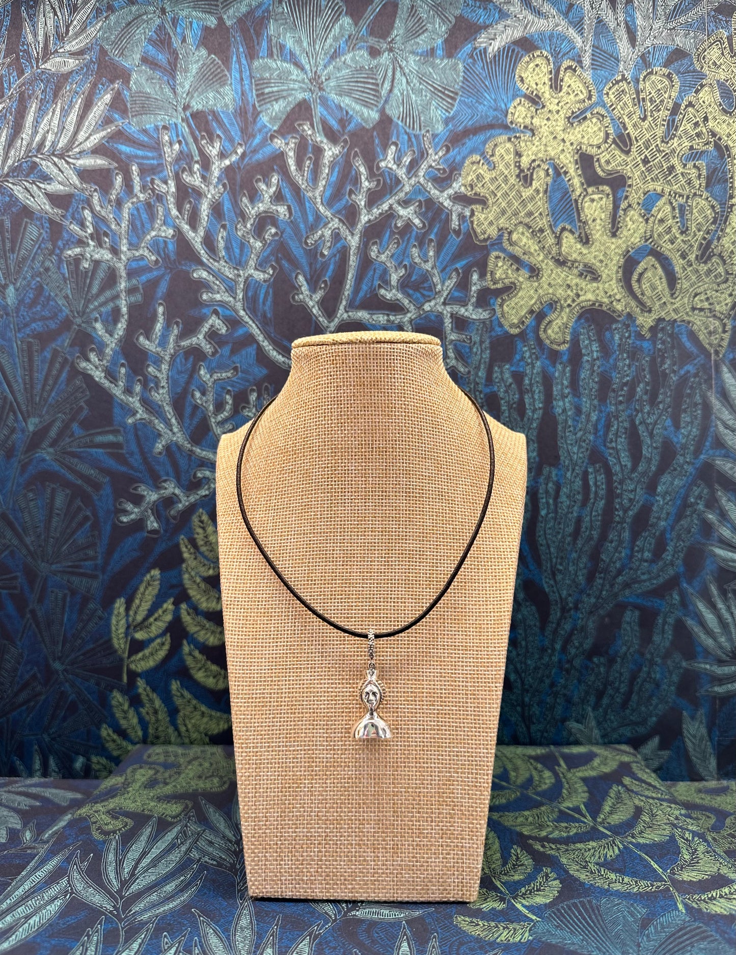 Collar plata diosa Tanit